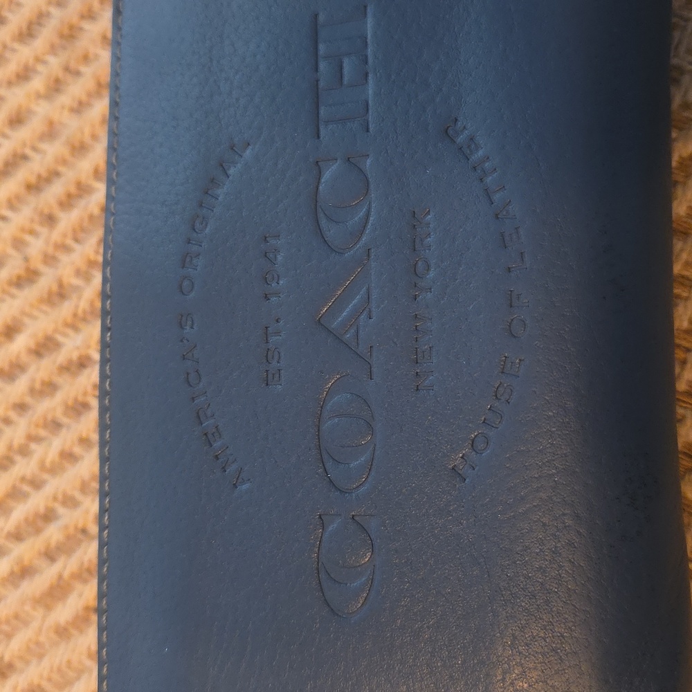 Coach Midnight Blue Leather Zip Wallet - Picture 2 of 7